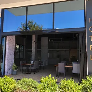 https://bed-and-breakfast-summersuite.albaniahotels.org
