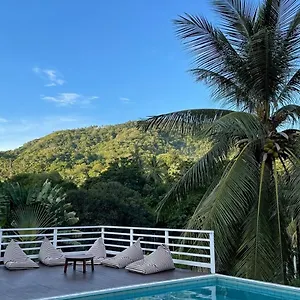 https://resort-gee.tophotelskohtao.com